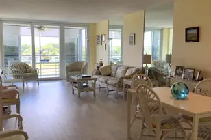 802 Cypress Grove Ln, Pompano Beach, FL 33069 - Photo 4