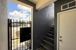 400 NE 30th St, Pompano Beach, FL 33064 - Photo 8