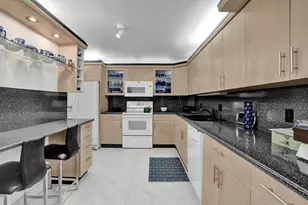 3900 Galt Ocean Dr, Fort Lauderdale, FL 33308 - Photo 22