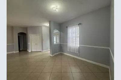 997 SW Hamberland Avenue, Port Saint Lucie, FL 34953 - Photo 4