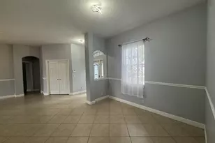 997 SW Hamberland Ave, Port Saint Lucie, FL 34953 - Photo 4