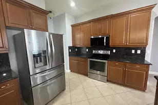 997 SW Hamberland Ave, Port Saint Lucie, FL 34953 - Photo 10