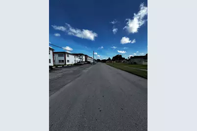 1320 NW 43 Terrace #Unit 106, Lauderhill, FL 33313 - Photo 4