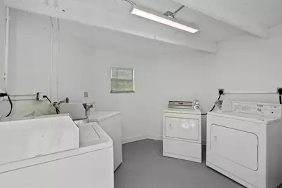627 Bunker Road, West Palm Beach, FL 33405 - Photo 2