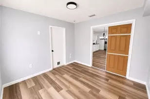 1918 SE West Dunbrooke Cir, Port Saint Lucie, FL 34952 - Photo 20