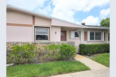 2703 Dudley Drive W #Unit E, West Palm Beach, FL 33415 - Photo 2