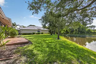 6057 Brandon St, Palm Beach Gardens, FL 33418 - Photo 36