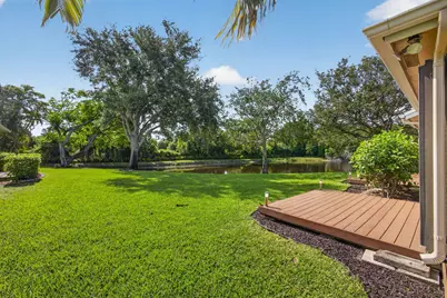 6057 Brandon Street, Palm Beach Gardens, FL 33418 - Photo 32