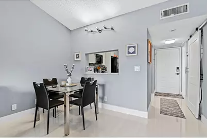 5530 Lakeside Drive #203, Margate, FL 33063 - Photo 8