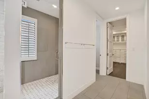 918 SE 8th St, Fort Lauderdale, FL 33316 - Photo 16