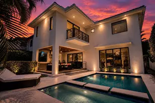 918 SE 8th St, Fort Lauderdale, FL 33316 - Photo 2