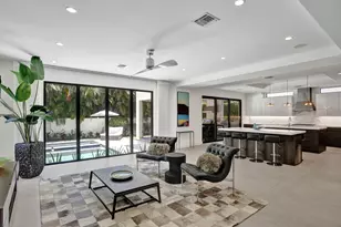 918 SE 8th St, Fort Lauderdale, FL 33316 - Photo 2