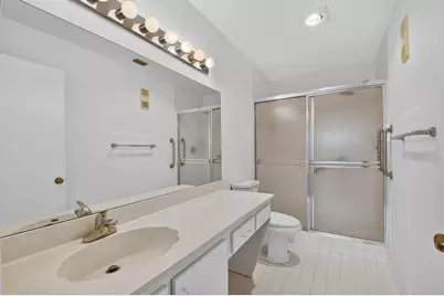 10231 N Circle Lake Drive #201, Boynton Beach, FL 33437 - Photo 28