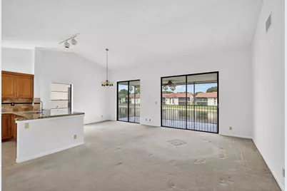 10231 N Circle Lake Drive #201, Boynton Beach, FL 33437 - Photo 10