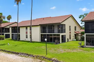 10231 N Circle Lake Dr, Boynton Beach, FL 33437 - Photo 56