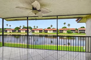10231 N Circle Lake Dr, Boynton Beach, FL 33437 - Photo 16