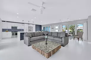 836 NE 72nd St, Boca Raton, FL 33487 - Photo 6