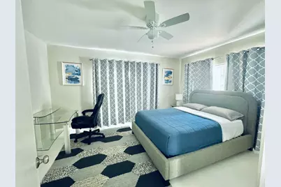 836 NE 72nd Street, Boca Raton, FL 33487 - Photo 12