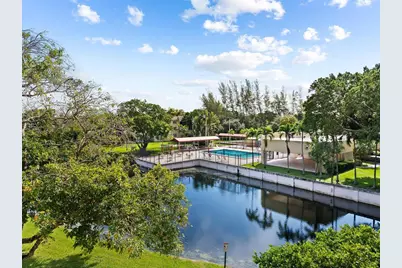 5750 NW 64th Avenue #201, Tamarac, FL 33319 - Photo 24