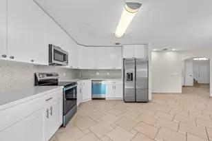 2641 Regalia Way, Cooper City, FL 33026 - Photo 6