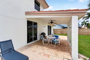 6305 Blue Bay Cir, Lake Worth, FL 33467 - Photo 94