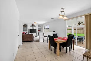 6305 Blue Bay Cir, Lake Worth, FL 33467 - Photo 32