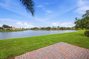 2340 Windjammer Way, West Palm Beach, FL 33411 - Photo 22