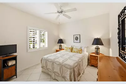 2340 Windjammer Way, West Palm Beach, FL 33411 - Photo 14
