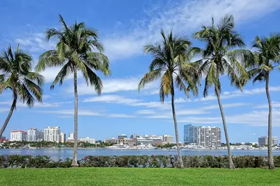 2340 Windjammer Way, West Palm Beach, FL 33411 - Photo 44