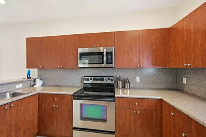 2340 Windjammer Way, West Palm Beach, FL 33411 - Photo 10