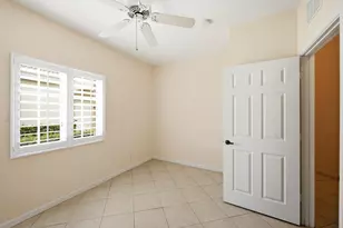 2340 Windjammer Way, West Palm Beach, FL 33411 - Photo 16