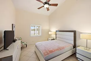 2340 Windjammer Way, West Palm Beach, FL 33411 - Photo 12
