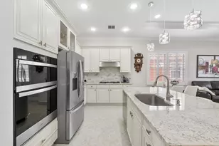 8240 NW 120th Way, Parkland, FL 33076 - Photo 12