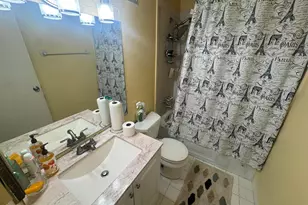 6080 NW 44th St, Lauderhill, FL 33319 - Photo 6