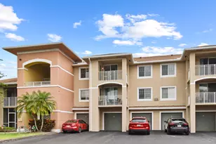 6556 Emerald Dunes Dr, West Palm Beach, FL 33411 - Photo 2