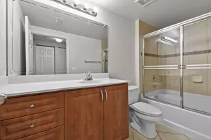 6556 Emerald Dunes Dr, West Palm Beach, FL 33411 - Photo 14