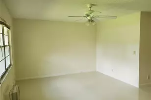 251 SW 134th Way, Pembroke Pines, FL 33027 - Photo 6