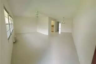 251 SW 134th Way, Pembroke Pines, FL 33027 - Photo 4