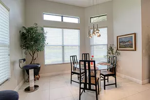 12095 Bastille Cir E, Parkland, FL 33076 - Photo 8