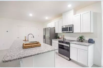464 S Quick Circle, Port Saint Lucie, FL 34953 - Photo 4