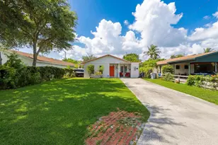 224 NW 9th St, Pompano Beach, FL 33060 - Photo 2