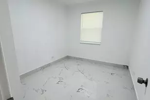 525 NW 22nd Ave, Fort Lauderdale, FL 33311 - Photo 16