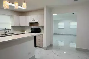 525 NW 22nd Ave, Fort Lauderdale, FL 33311 - Photo 8