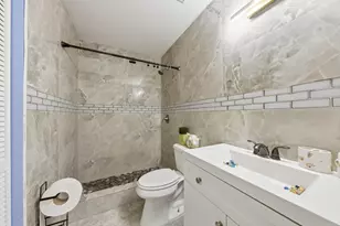 6582 Bayfront Dr, Margate, FL 33063 - Photo 32