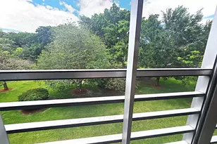 2402 Antigua Cir, Coconut Creek, FL 33066 - Photo 20