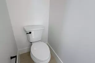 575 NE 7th Ave, Fort Lauderdale, FL 33301 - Photo 26