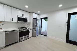 575 NE 7th Ave, Fort Lauderdale, FL 33301 - Photo 18