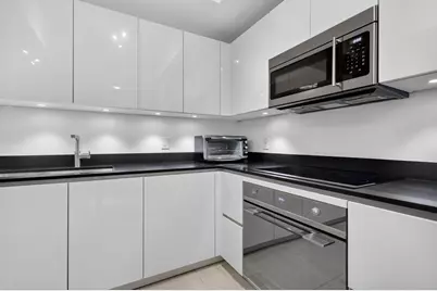 1010 Brickell Avenue #1607, Miami, FL 33131 - Photo 12
