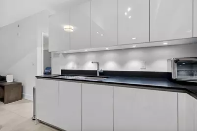 1010 Brickell Avenue #1607, Miami, FL 33131 - Photo 14