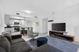 1010 Brickell Ave, Miami, FL 33131 - Photo 10
